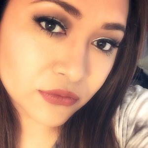 Meet your Posher, Lizeth